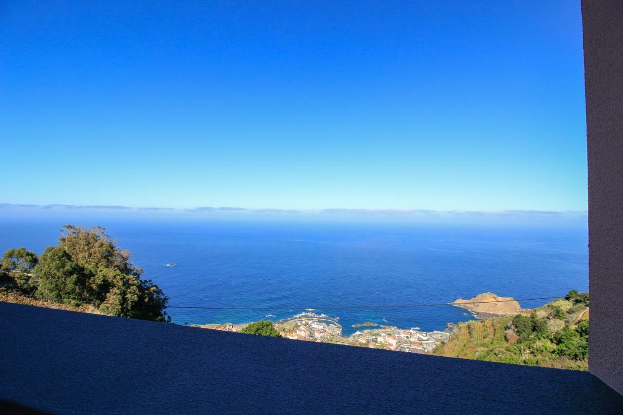 Paradise Ocean View By Analodges Farm stay